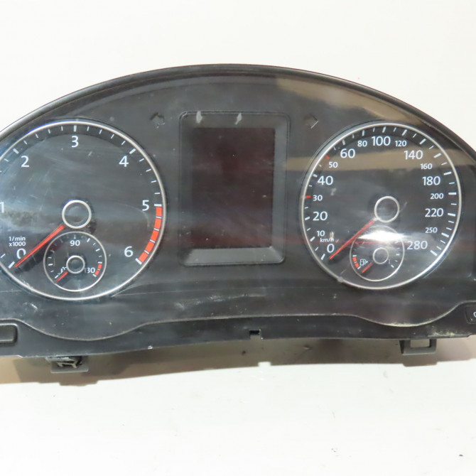 Bloc compteurs occasion  Volkswagen vw SCIROCCO III (137, 138) 2.0 tdi (2010-2017)   1K8920873A  1