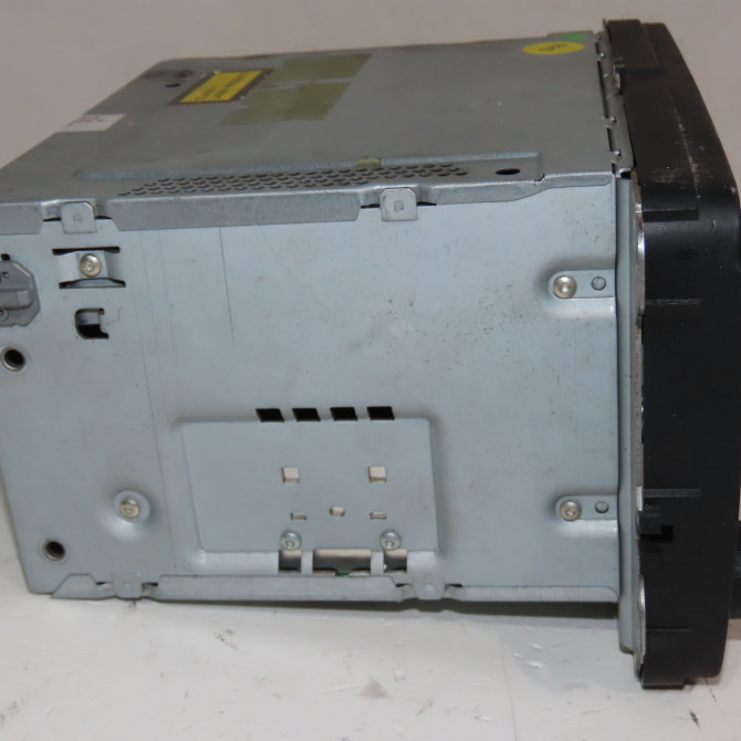 Autoradio occasion  Volkswagen vw PASSAT B7 Variant (365) 2.0 tdi (2010-2014)   3C8057195FX  4