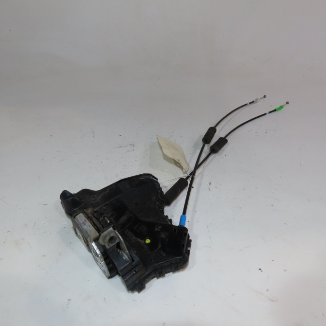 Serrure porte avd occasion  Toyota LAND CRUISER PRADO (_J15_) 3.0 d-4d (kdj155_, kdj150_) (2009) 5 portes   6903060250  1