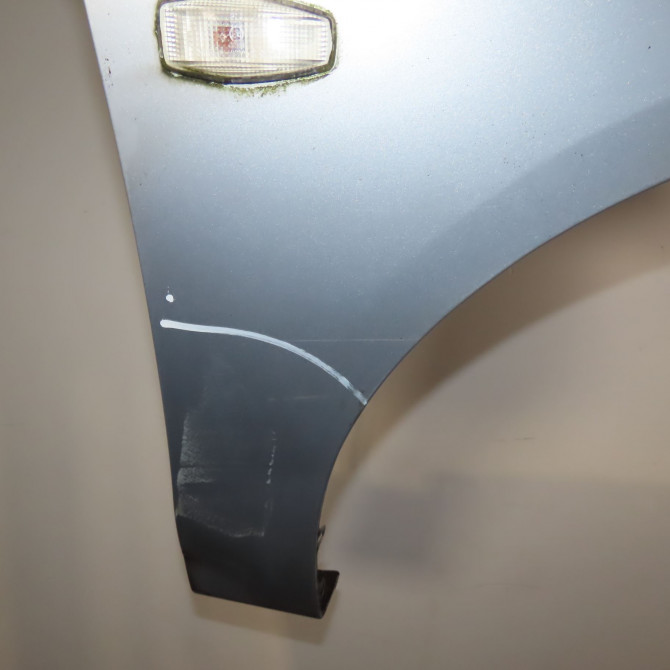 Aile avant droite occasion  Kia CERATO I 3/5 portes (LD) 1.5 crdi (2005-2006)   663212F040  2