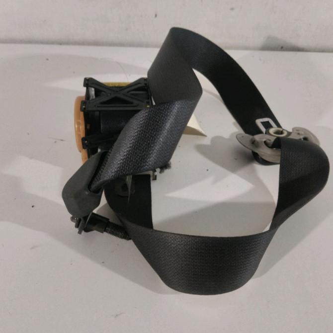 Ceinture avant gauche occasion  Toyota AVENSIS (_T25_) 1.8 (zzt251_) (2003-2008)   7322005051C0  1