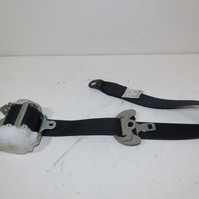 Ceinture avant droite occasion  Toyota AVENSIS Break (_T27_) 2.2 d-4d (adt271_) (2008-2018)   7321005080E0  1