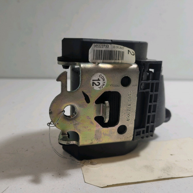 Ceinture arrière gauche occasion  Peugeot 207 CC (WD_) 1.6 hdi (2007-2015)   8975XN  2