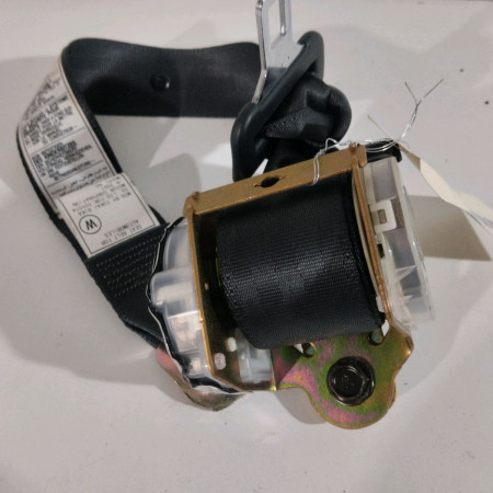 Ceinture arrière gauche occasion  Lexus IS SportCross (_E1_) 300 (jce10_) (2001-2005)   7336053030C0 