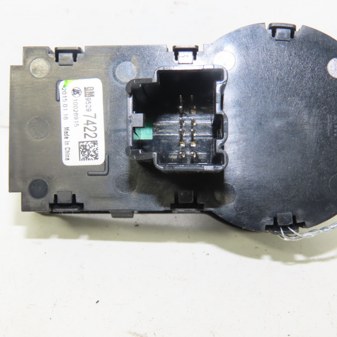 Interrupteur commande de phares occasion  Opel MOKKA / MOKKA X (J13) 1.6 cdti (_76) (2015)   95297422  2