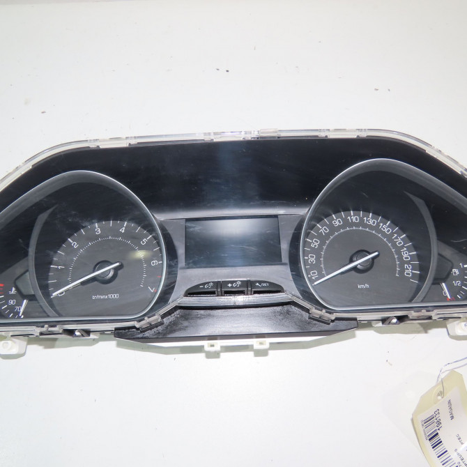 Bloc compteurs occasion  Peugeot 2008 I (CU_) 1.2 puretech 82 (2018-2019)   9825986180  1