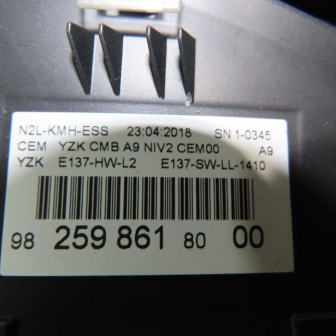 Bloc compteurs occasion  Peugeot 2008 I (CU_) 1.2 puretech 82 (2018-2019)   9825986180  2