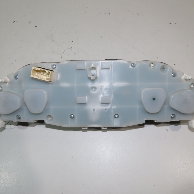 Bloc compteurs occasion  Peugeot 2008 I (CU_) 1.2 puretech 82 (2018-2019)   9825986180  3