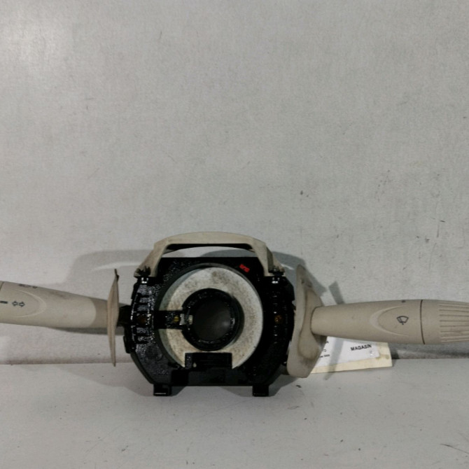 Bloc commodos occasion  Fiat 500 (312_) 1.3 d multijet (312axb1a) (2007) 3 portes   735495757  1