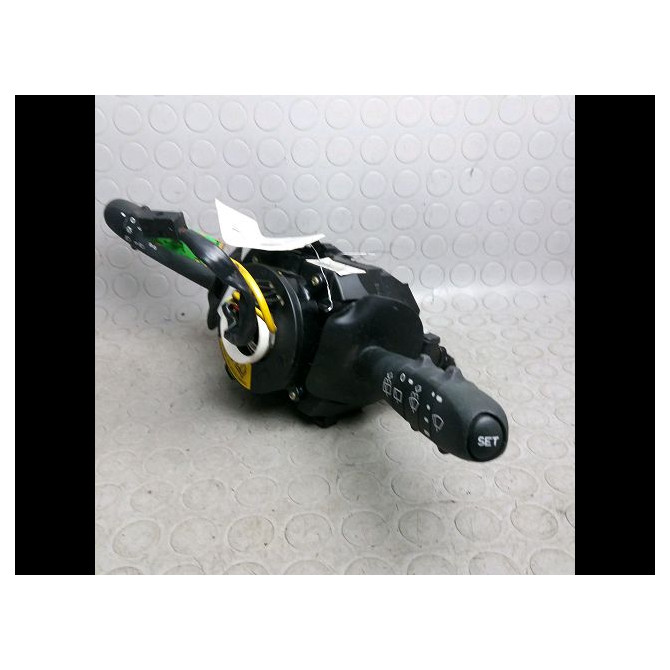 Bloc commodos occasion  Alfa romeo 147 (937_) 1.6 16v t.spark (937.axa1a, 937.axb1a, 937.bxb1a) (2001-2010)   735365510  4