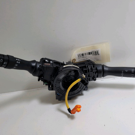 Bloc commodos occasion  Toyota YARIS (_P13_) 1.5 hybrid (nhp130_) (2012)    