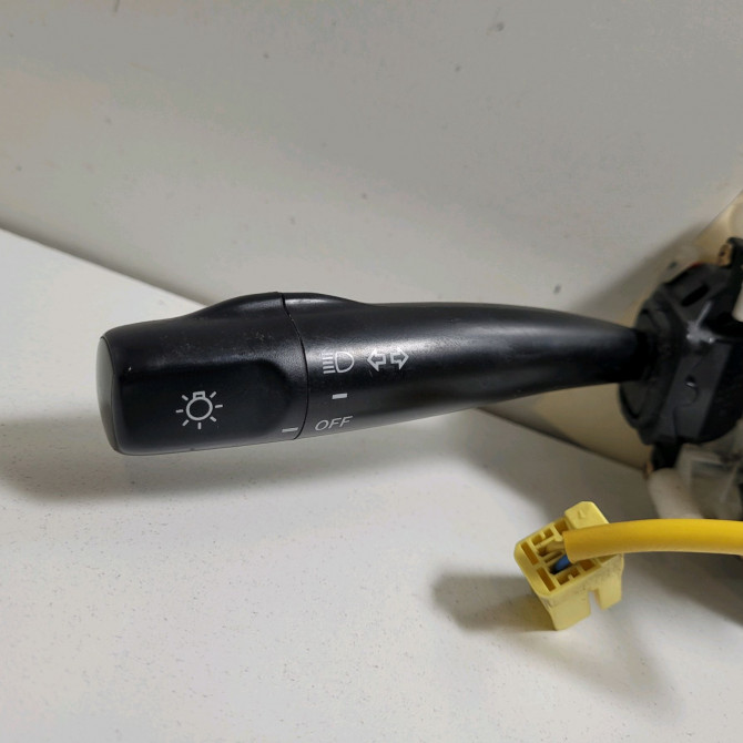 Bloc commodos occasion  Toyota COROLLA Liftback (_E11_) 1.4 (ee111_) (1997-1999)   843101E680  2