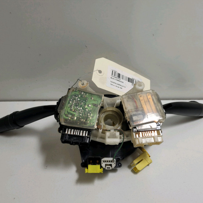 Bloc commodos occasion  Toyota COROLLA Liftback (_E11_) 1.4 (ee111_) (1997-1999)   843101E680  4