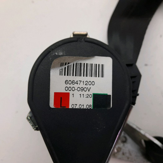 Ceinture arrière gauche occasion  Volkswagen vw GOLF V (1K1) 1.9 tdi (2003-2008)   1K6857805AARAA  2