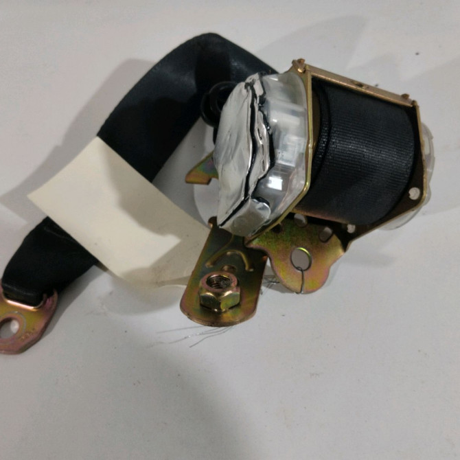 Ceinture arrière droite occasion  Lexus IS SportCross (_E1_) 300 (jce10_) (2001-2005)   7336053030C0  1