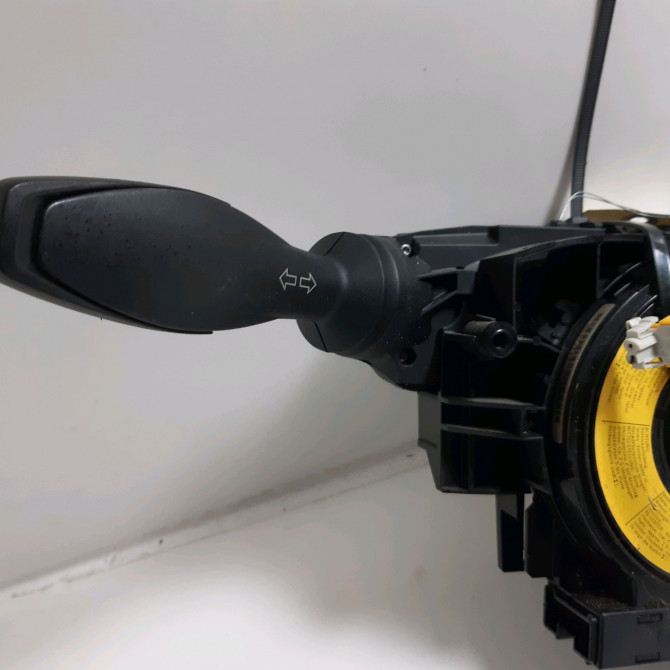 Bloc commodos occasion  Ford FIESTA VI (CB1, CCN) 1.4 tdci (2010-2012) 3 portes     2