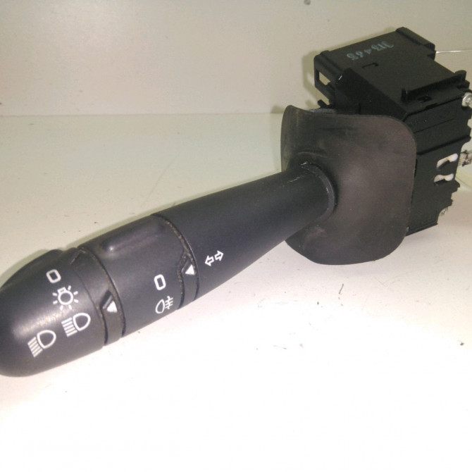 Commande eclairage occasion  Renault CLIO II (BB_, CB_) 1.5 dci (b/c2j) (2004-2012)   7701066570  2