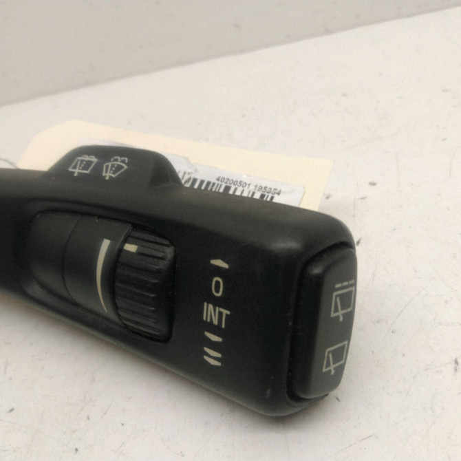 Commande essuie glace occasion  Volvo C30 (533) D2 (2010-2012)   8691993  2