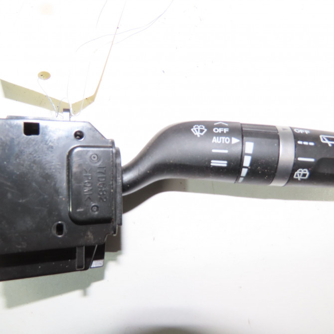 Commande essuie glace occasion  Mazda 3 (BL) 1.6 mz-cd (bl14) (2008-2013)   BBS466128  1