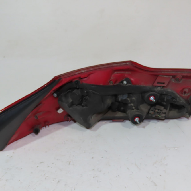 Feu arrière droit occasion  Opel INSIGNIA A Sports Tourer (G09) 2.0 cdti (35) (2008-2015)   13226857  3