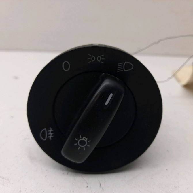 Interrupteur commande de phares occasion  Volkswagen vw GOLF VI (5K1) 1.6 tdi (2009-2012) 5 portes   1K0953513H9B9  1