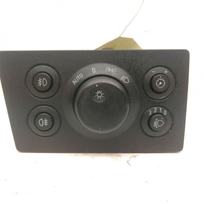 Interrupteur commande de phares occasion  Opel ZAFIRA / ZAFIRA FAMILY B (A05) 1.7 cdti (m75) (2008-2015) 5 portes   93185584  1