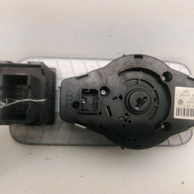 Interrupteur commande de phares occasion  Volkswagen vw TOUAREG (7P5, 7P6) 3.0 v6 tdi (2010-2018)   7P6941431F  4