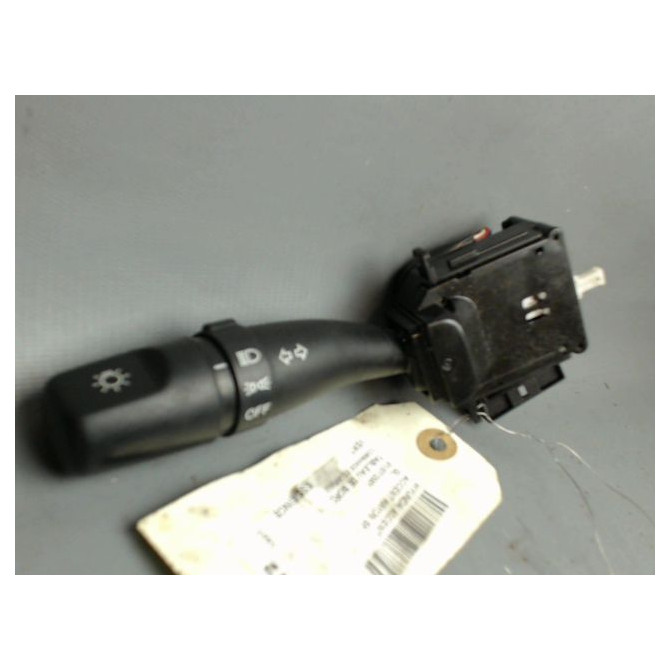 Commande eclairage occasion  HYUNDAI ACCENT II   9337025000  1