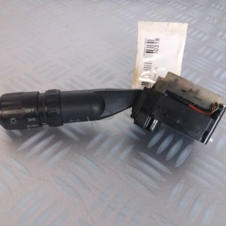 Commande eclairage occasion  Hyundai COUPE II (GK) 2.0 gls (2003-2009)   949502C000 