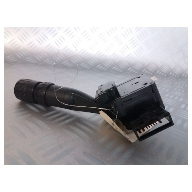 Commande eclairage occasion  Hyundai COUPE II (GK) 2.0 gls (2003-2009)   949502C000  2