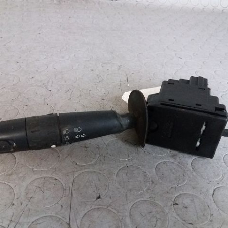 Commande eclairage occasion  Peugeot 405 II (4B) 1.9 d (1994-1995)   623971 