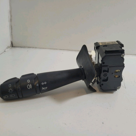 Commande eclairage occasion  Renault TRAFIC Camionnette (TXX) 2.5 d (1989-2001)    