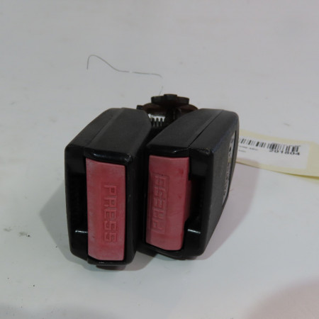 Ancrage ceinture arrière gauche occasion  Peugeot 407 SW (6E_) 1.6 hdi 110 (2004-2010) 5 portes   8974L6 