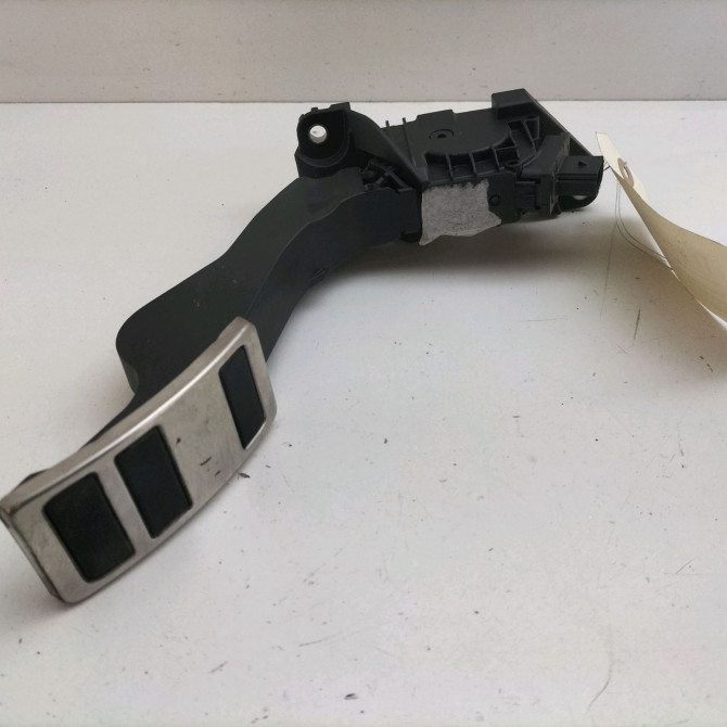 Pedale accelerateur occasion  Ford FOCUS IV Turnier (HP) 2.0 ecoblue (2018)   2537268  1