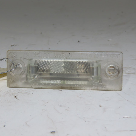 Eclaireur plaque de police g occasion  Volkswagen vw TOURAN (1T1, 1T2) 1.9 tdi (2003-2004) 5 portes   7LA943021 