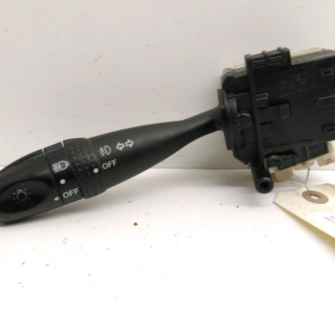 Commande eclairage occasion  Toyota RAV 4 II (_A2_) 2.0 d 4wd (cla20_, cla21_) (2001-2005)   8411942010  1