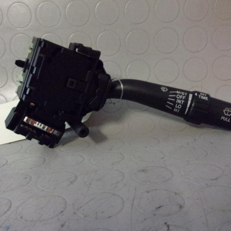 Commande essuie glace occasion  TOYOTA MR III Phase 1 05-2000->09-2002    