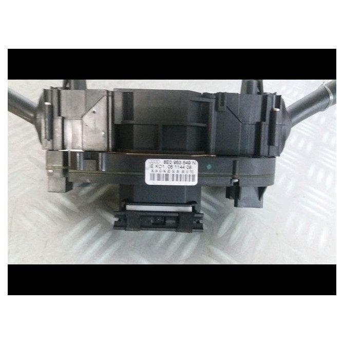 Bloc commodos occasion  Audi A4 B6 Avant (8E5) 2.5 tdi (2002-2004)     5