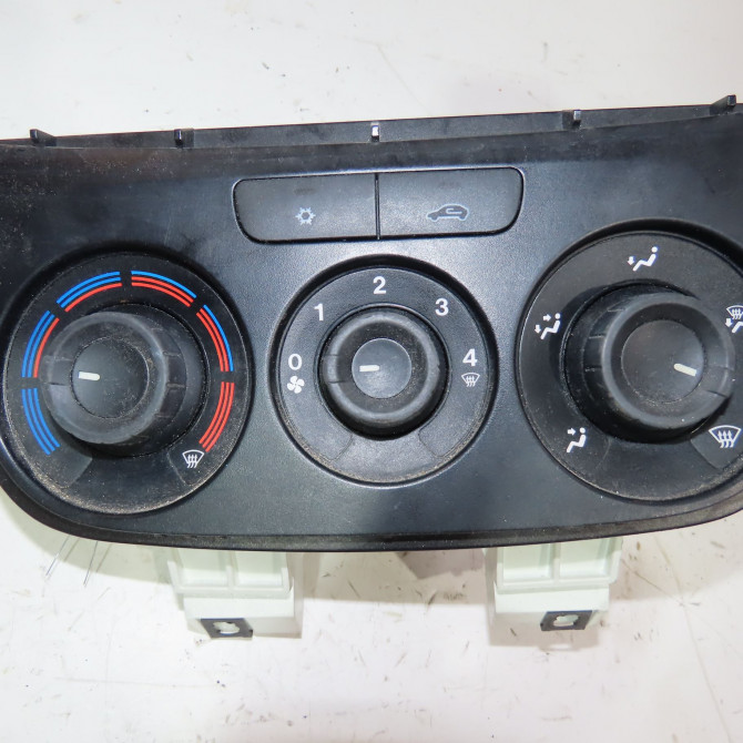 Commande de chauffage occasion  Fiat DOBLO Cargo (263_) 1.3 d multijet (2010)   735498657  1