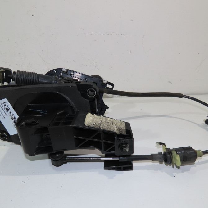 Levier de vitesses occasion  Ford usa MUSTANG Coupé 5.0 v8 (2017)   GR3P7K004GE37MC  3