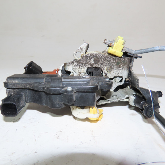 Serrure porte avd occasion  Ford usa MUSTANG Coupé 4.0 v6 (2004-2010)   6C2Z-1521813-A  2