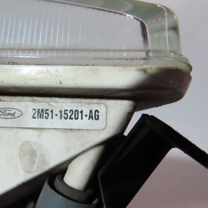 Phare antibrouillard avant gauche occasion  Ford FOCUS I (DAW, DBW) 1.6 16v (1998-2004)   1306253  2