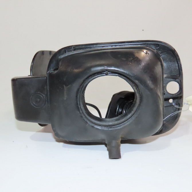 Volet de trappe carburant occasion  Volkswagen vw GOLF VI Variant (AJ5) 1.6 tdi (2009-2013)   1K9809857BGRU  3