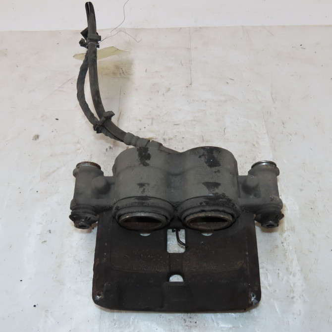 Etrier de frein avant droit occasion  Iveco DAILY VI Camionnette 35s15, 35c15, 40c15, 50c15, 60c15, 65c15, 70c15 (2016)   52088611  2