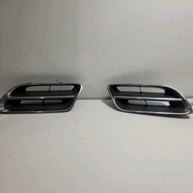 Calandre occasion  Nissan PRIMERA Hatchback (P11) 1.6 16v (1996-2002)   623102F827  1