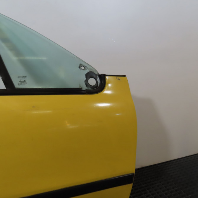 Porte avant droite occasion  FIAT PUNTO I Phase 1 CAB 07-1994->09-2000   46736039  3