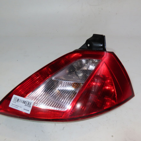Feu arrière droit occasion  Renault MEGANE II (BM0/1_, CM0/1_) 1.5 dci (bm0f, bm0t, bm2b, cm0f, cm0t) (2002-2008) 5 portes   8200073237 