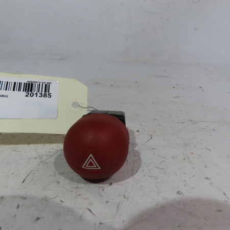 Bouton de warning occasion  Renault TWINGO I (C06_) 1.2 (c066, c068) (1996-2007) 3 portes   7700822444 