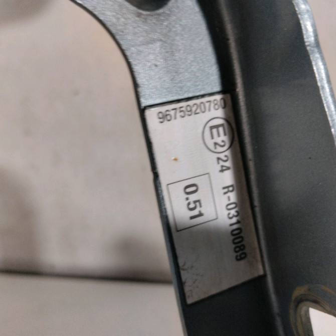 Compas g capot occasion  Peugeot 3008 Monospace (0U_) 2.0 hdi hybrid4 (2011-2016) 5 portes   7912F4  2