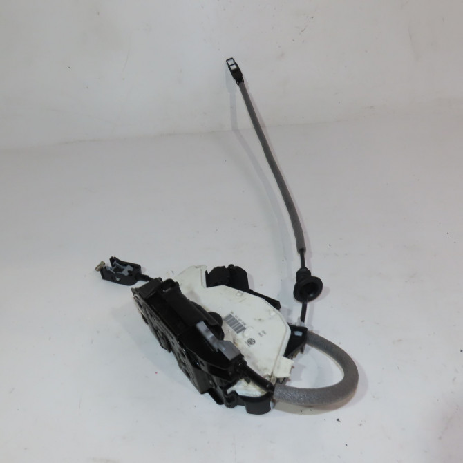 Serrure porte avd occasion  Volkswagen vw POLO V (6R1, 6C1) 1.0 (2014)   5K1837016J  4